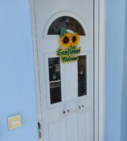 Sunflower Apartman *